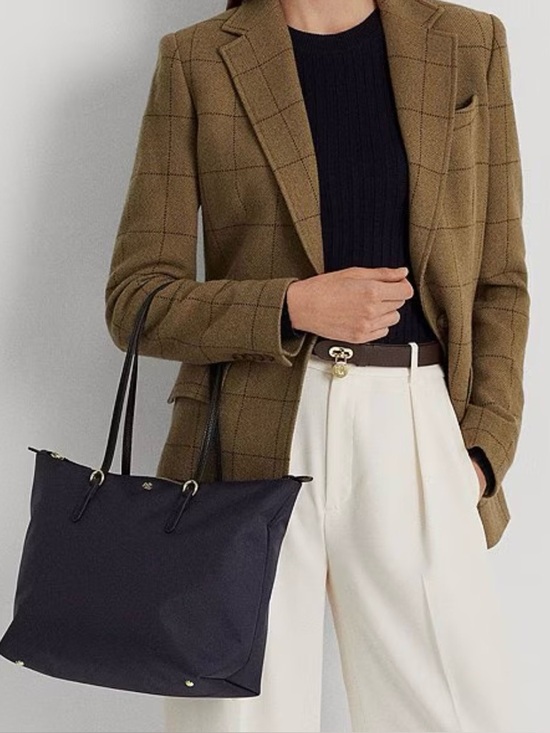 Ralph Lauren Handbags - Lauren Ralph Lauren
Keaton Medium Nylon Tote Bag